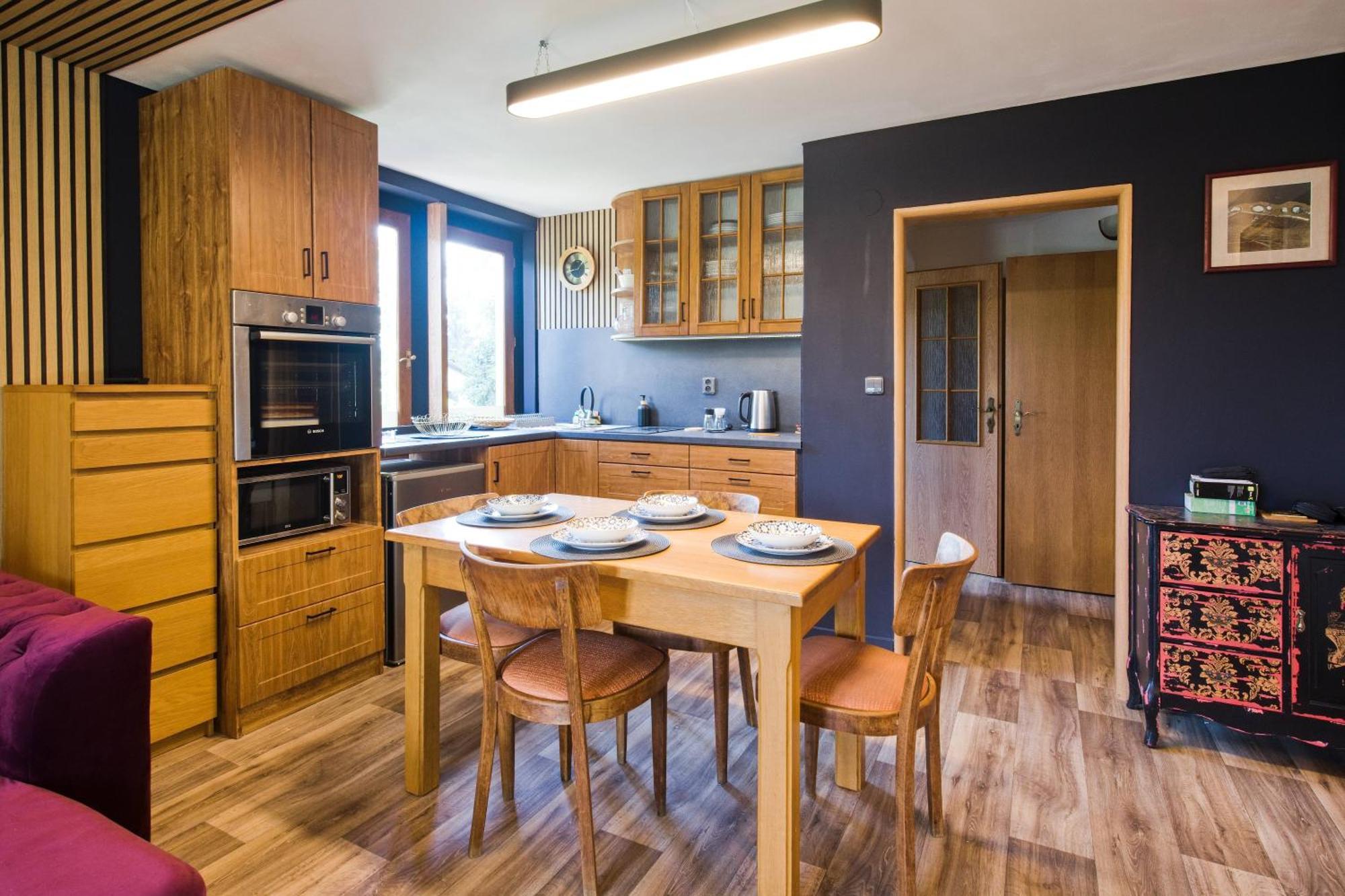 Apartman Kralik Нове-Место-над-Метуйи Экстерьер фото